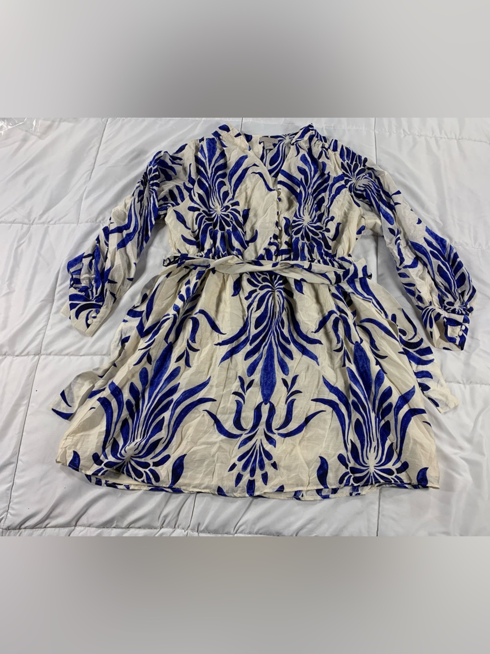 Pre loved H&M top womens size L